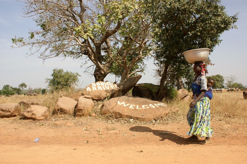 Burkina, Ghana border crossing